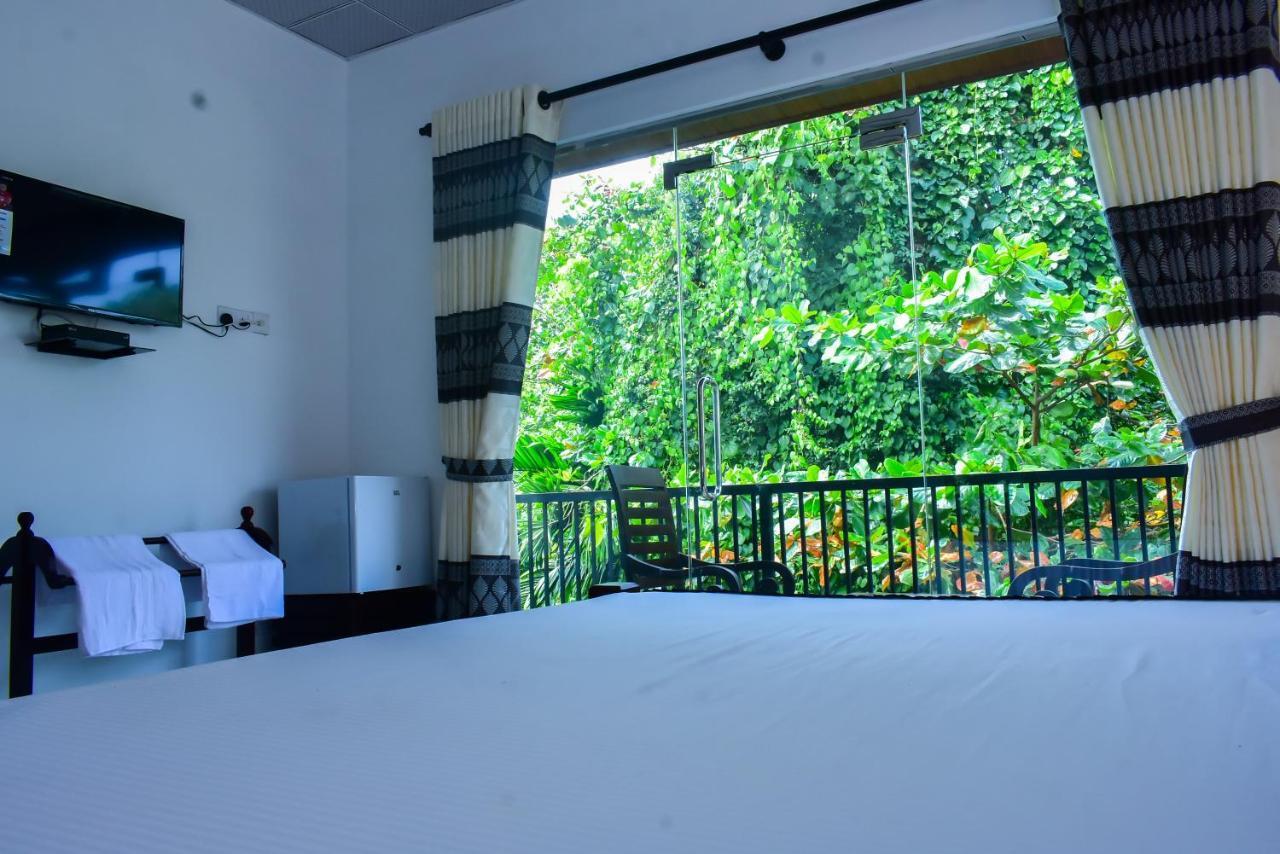 Minuri Villa Hikkaduwa Exterior foto